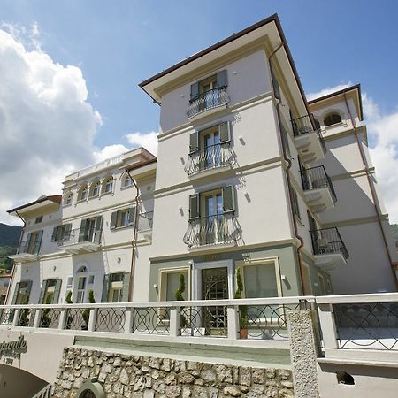 Hotel Al Campanile - Luxury Suites & Apartments Baveno Esterno foto