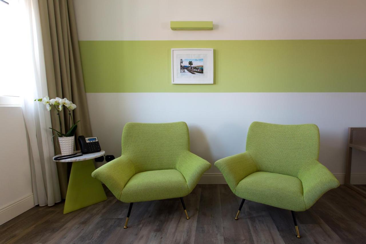 Hotel Al Campanile - Luxury Suites & Apartments Baveno Esterno foto