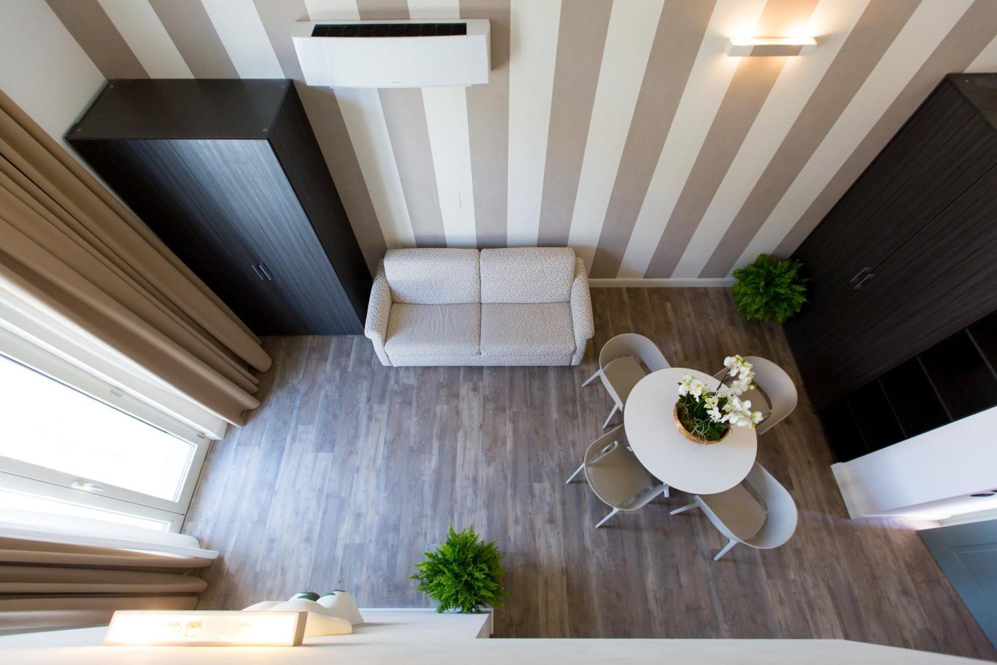 Hotel Al Campanile - Luxury Suites & Apartments Baveno Esterno foto