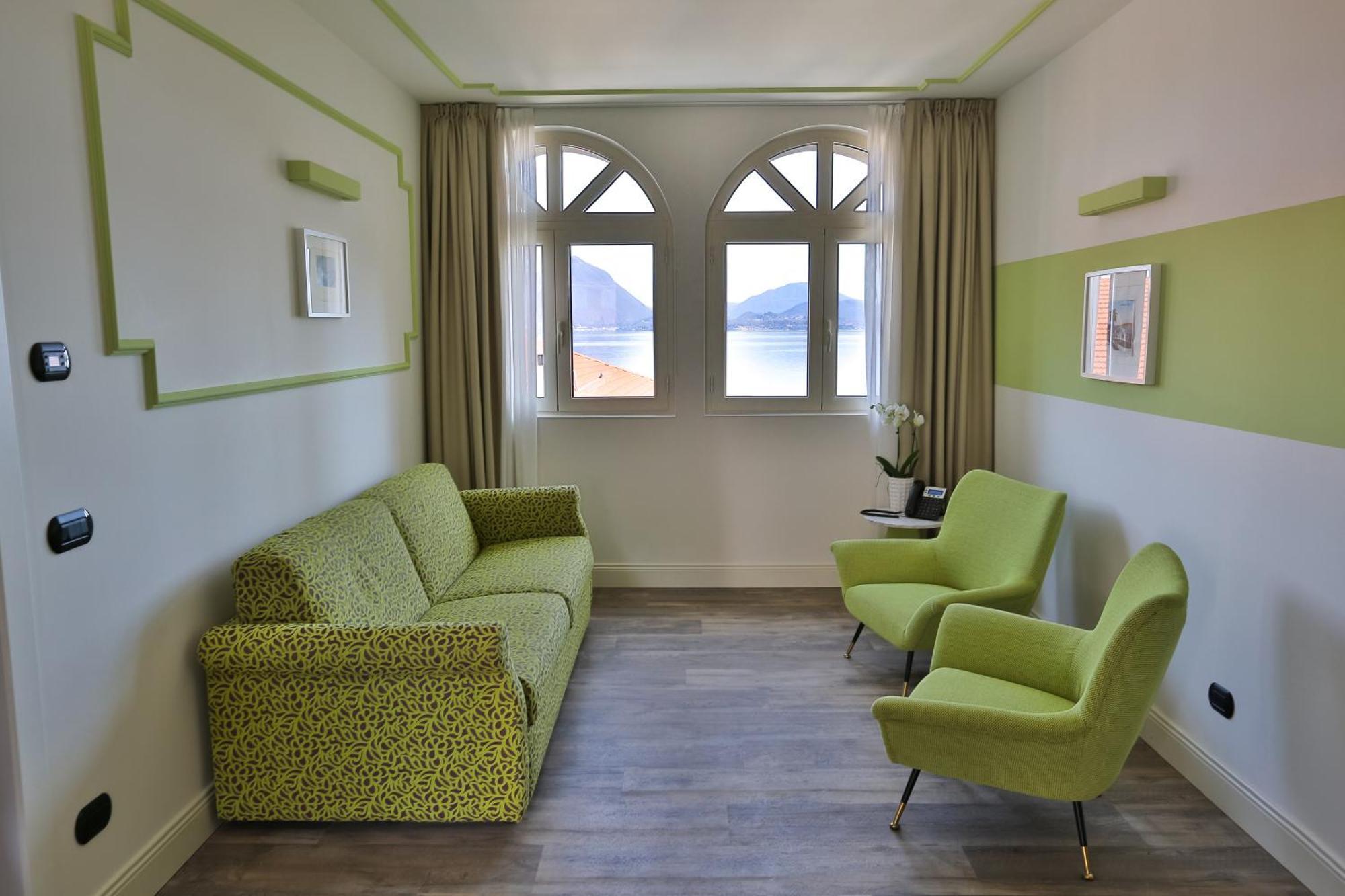 Hotel Al Campanile - Luxury Suites & Apartments Baveno Esterno foto