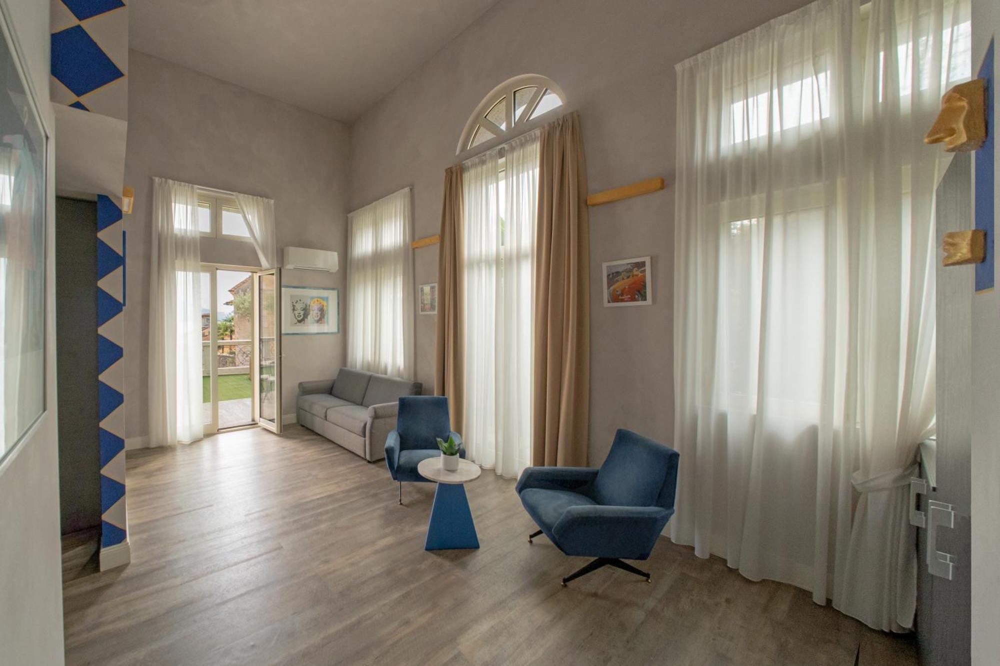 Hotel Al Campanile - Luxury Suites & Apartments Baveno Esterno foto