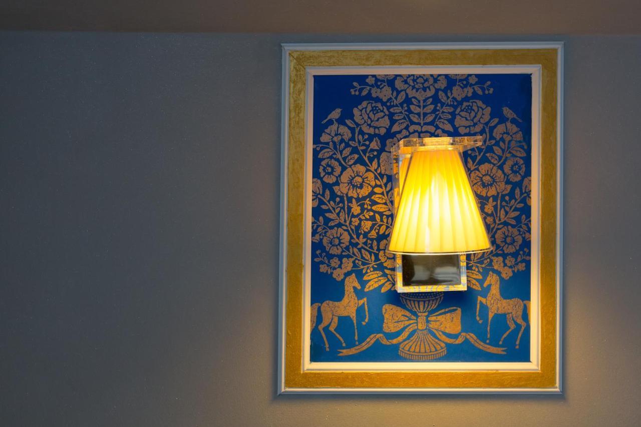 Hotel Al Campanile - Luxury Suites & Apartments Baveno Esterno foto