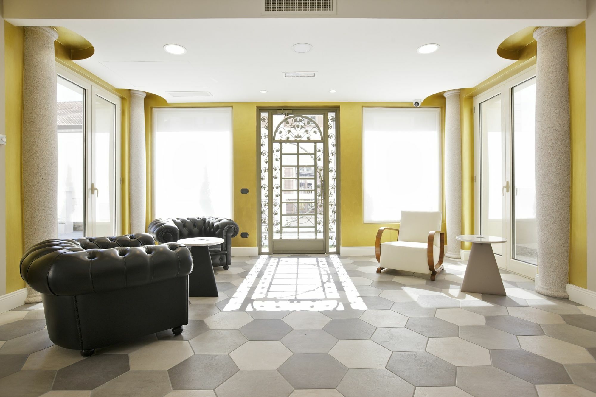 Hotel Al Campanile - Luxury Suites & Apartments Baveno Esterno foto